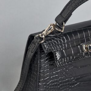 imgi_173_168116402-168116418-MXWIN25240525_04-2100