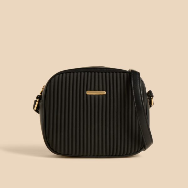 Textured Crossbody Bag with Adjustable Strap and Zip Closure